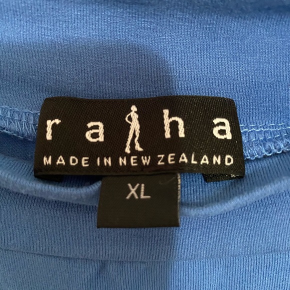 Stretchy A-line dress - Picture 2 of 2